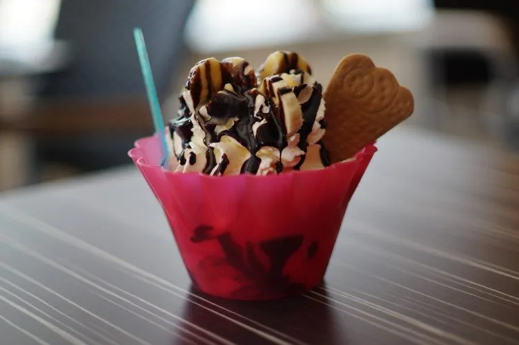 Dessert : comment faire un sundaes maison ?