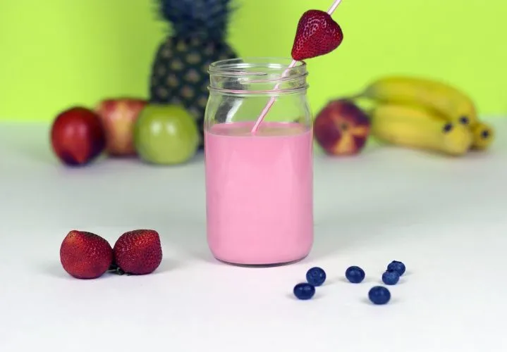 Smoothie framboise, pomme verte, citron vert