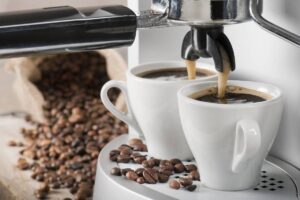 Machine à café à grain : un choix de puriste