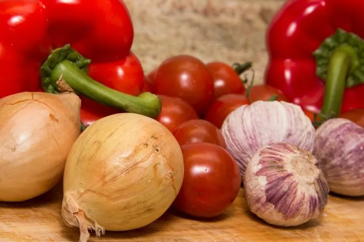 Soupe à l’oignon gratinée : une recette réconfortante