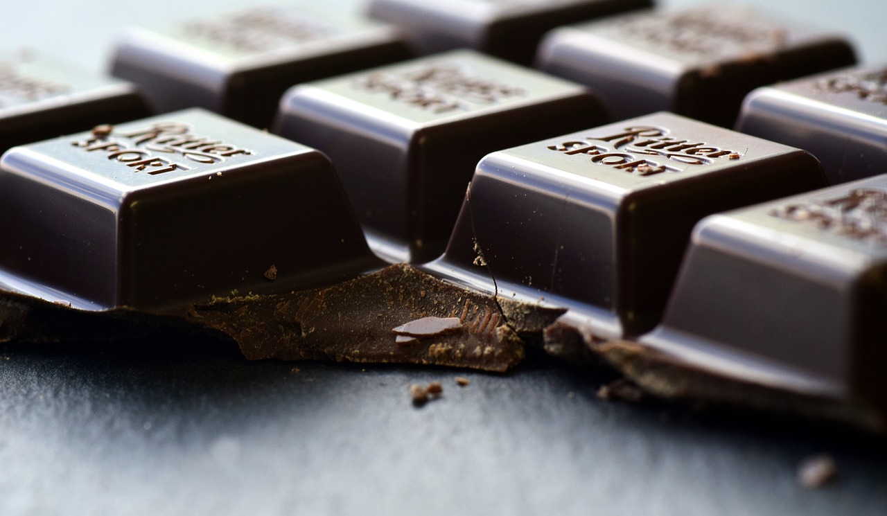 Les bienfaits du chocolat noir pour la santé et l’esprit