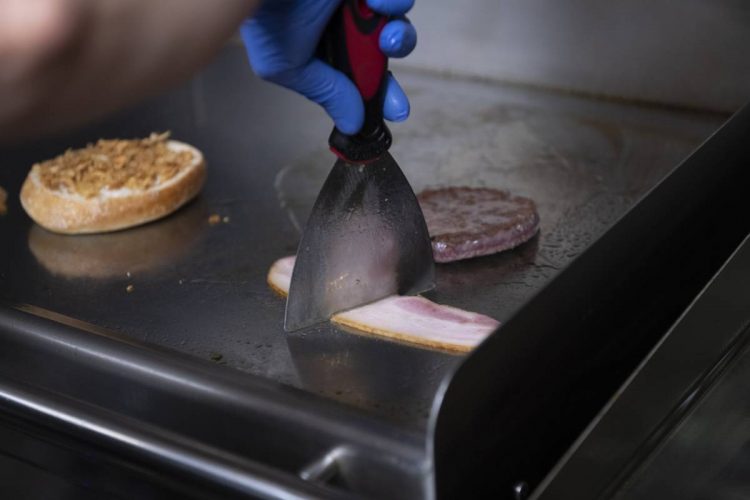 Restaurant : choisissez une plancha électrique professionnelle