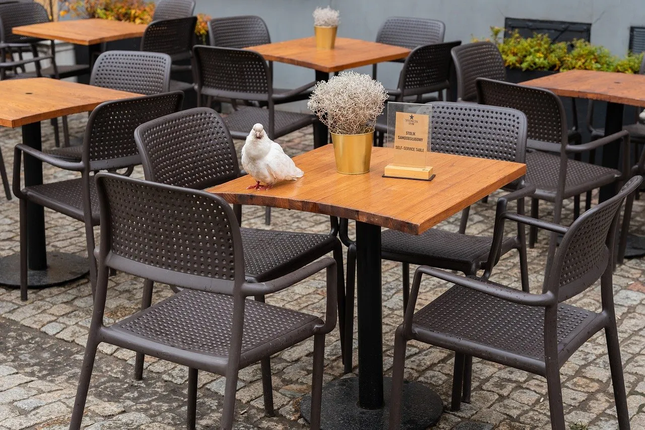 Comment inciter les passants à rentrer dans son restaurant ?