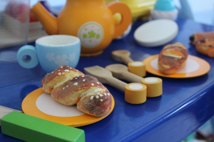 Offrir à son enfant une boîte cuisine, une excellente idée cadeau!