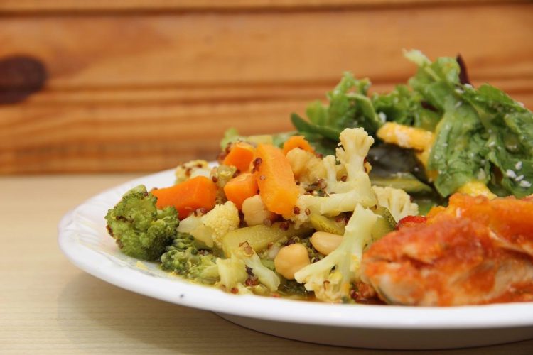 Le diététicien nutritionniste pour manger équilibré en se faisant plaisir