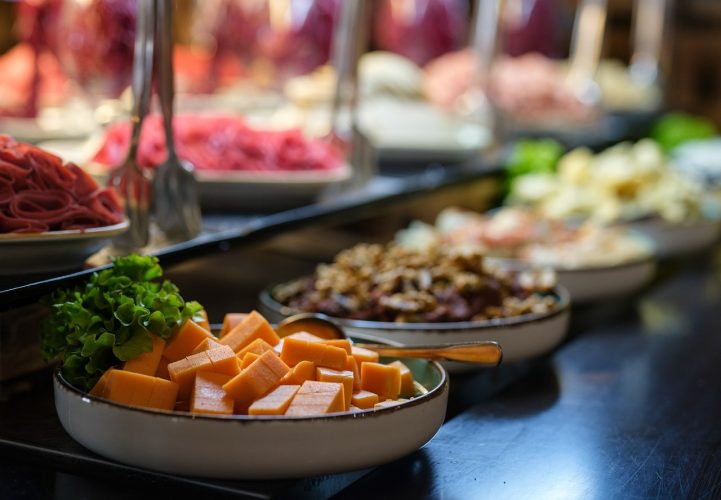 Pourquoi faire appel à un traiteur pour organiser un buffet déjeunatoire ?