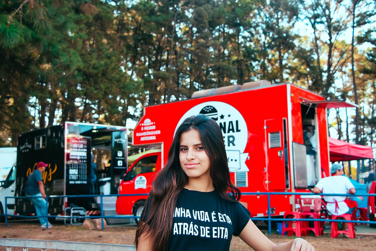 L’art de la gastronomie ambulante : le rôle clé du covering dans les Food Trucks