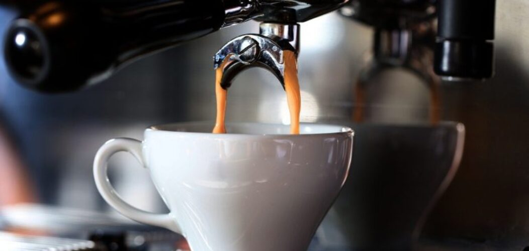 Comment trouver une machine à café professionnelle à prix malin ?