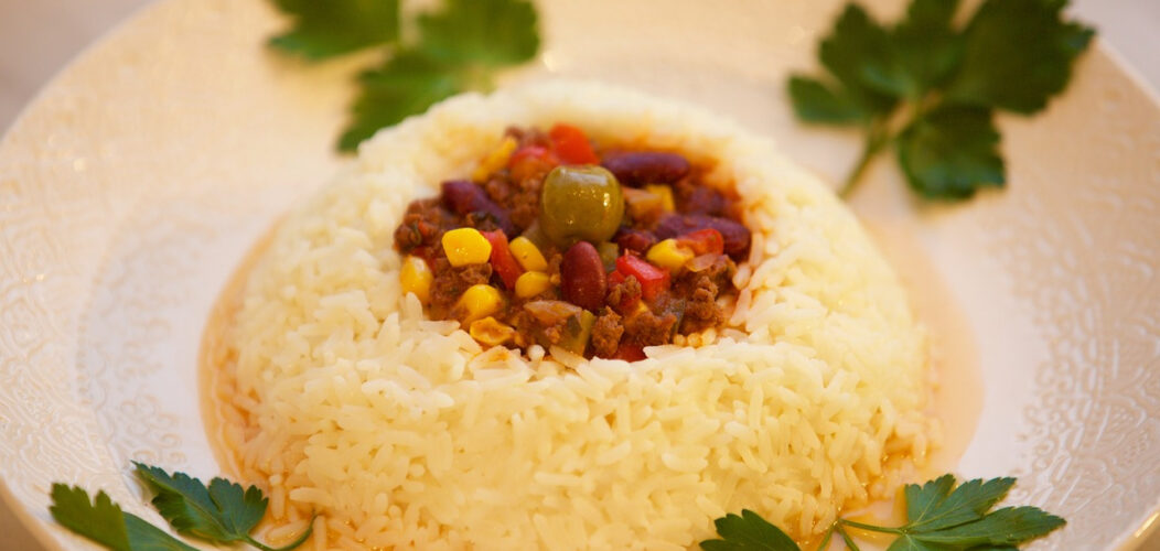 Chili_con_carne_:_une_recette_épicée_et_conviviale_pour_un_repas_entre_amis_réussi