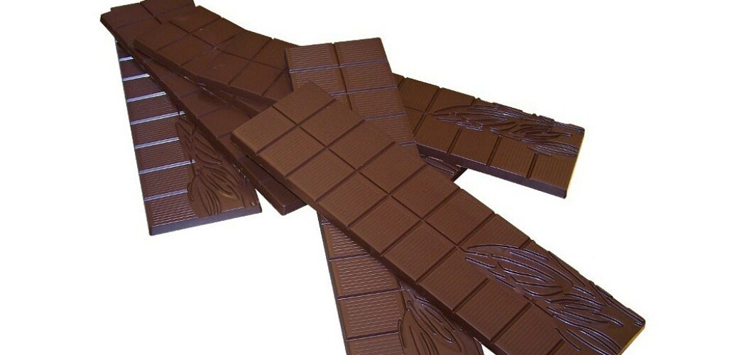 Cigarette_en_chocolat_:_un_plaisir_doux_amer_à_découvrir_dans_l_univers_gastronomique_