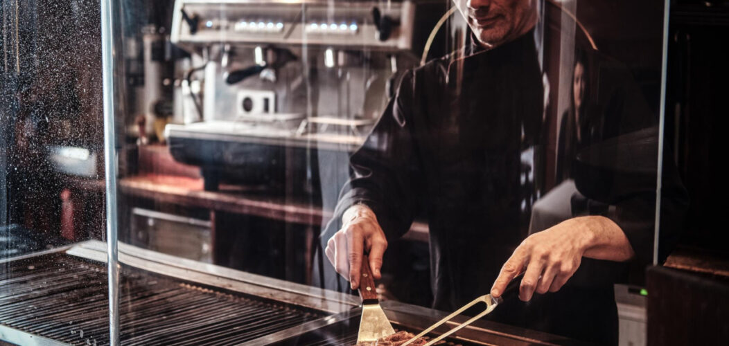 Choisir un grill professionnel pour viandes et poissons : conseils pour équiper sa cuisine professionnelle